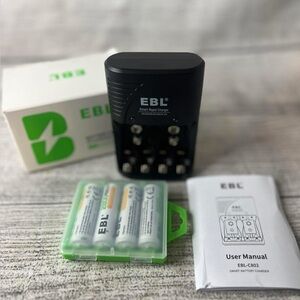 EBL Smart Rapid Charger with a 4 pack of AA Batteries